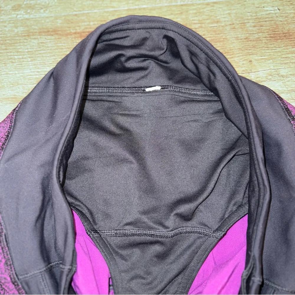 Lululemon Athletica Run Times Shorts in Circuit Aurora Black / Black 4”